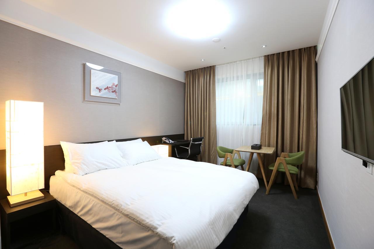 Benikea Premier Hotel Dongdaemun Seoul Exterior foto